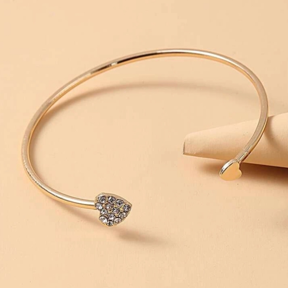 NEW Rhinestone Heart Cuff Bangle Bracelet - Picture 4 of 7